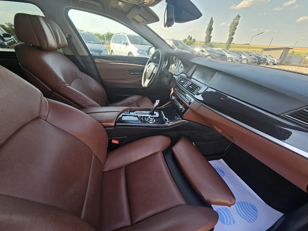 Bmw  F10 3.0 D – bord