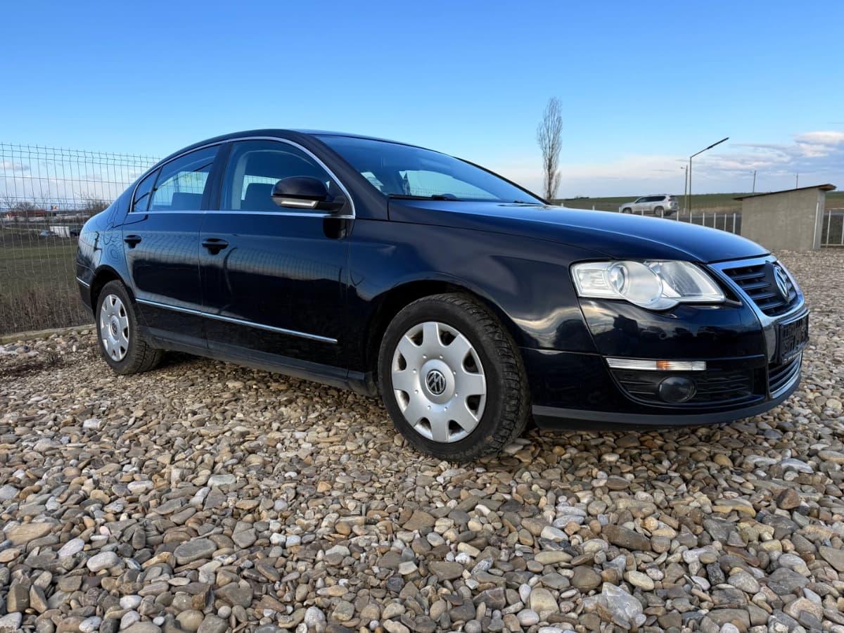 Volkswagen  Passat b6 2.0 D – vedere spate