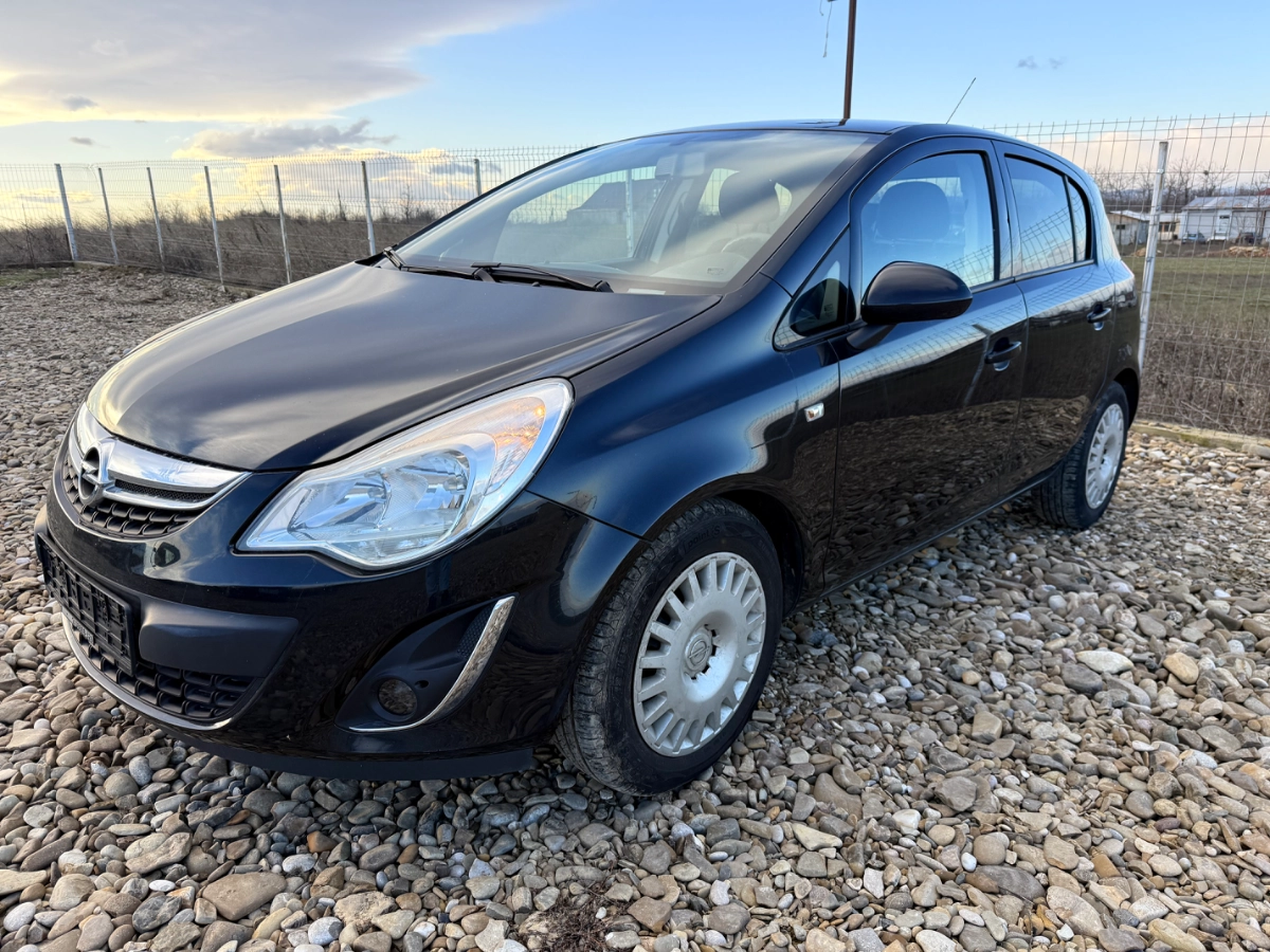 Opel  Corsa D